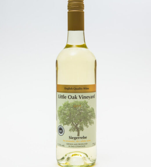 little-oak-vineyard-siegerrebe-2019-wine-front