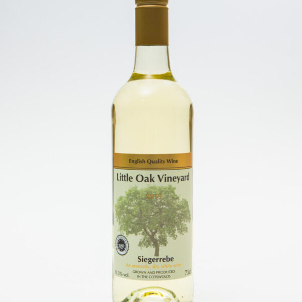 little-oak-vineyard-siegerrebe-2019-wine-front