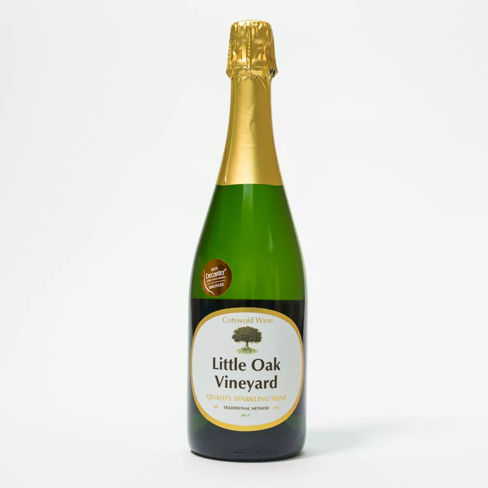 little-oak-vineyard-sparkling-wine-1