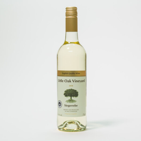 little-oak-vineyard-wine-siegerrebe-2018-front